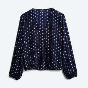 Vixbe Tanila Surplice Blouse